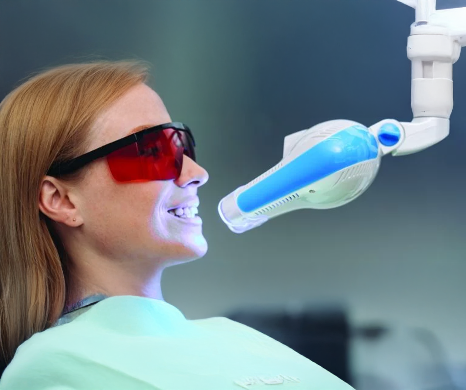 Get your teeth whitened with Zoom! Teeth Whitening